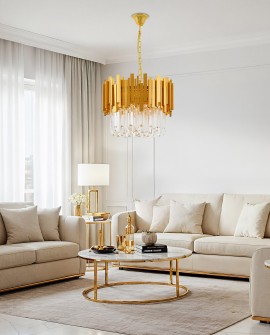 żyrandol kryształowy złoty w jasnym salonie lampa wisząca nad strefą wypoczynku producent lampit model FERA D40