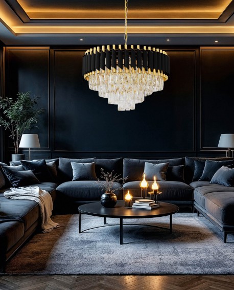 żyrandol kryształowy do salonu w aranżacji wnętrza z czarno złotą oprawą prezentuje model mazini d50 od lumina deco