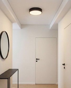 nowoczesna lampa sufitowa typu plafon w kolorze czarnym idealna do korytarza NEVO D30 od marki lampit