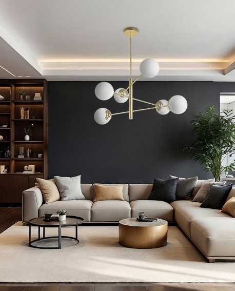 złoty kinkiet ścienny z mlecznymi kulami designerskie oświetlenie wnętrz nad sofę Lampit seria Fino W5