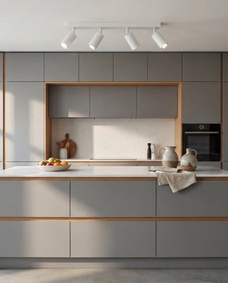 białe spoty sufitowe na listwie do kuchni z metalową obudową Lampit podkreślają praktyczny charakter NEO W4