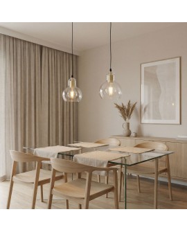 minimalistyczna lampa wisząca złoty metal i kulisty klosz nad blatem kuchni model MORO 1A stylowe światło od producenta Lampit