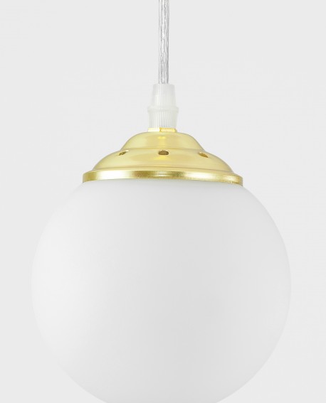 Zbliżenie na mleczny klosz i metalowe wykończenie lampy FINO W1