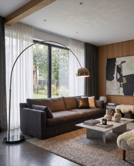 Minimalistyczna lampa podłogowa AZURRO Lumina Deco łukowa konstrukcja do nowoczesnych wnętrz salonu