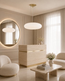Lampa wisząca z białym szklanym kloszem BIANTE D48 jako centralny punkt nowoczesnego salonu