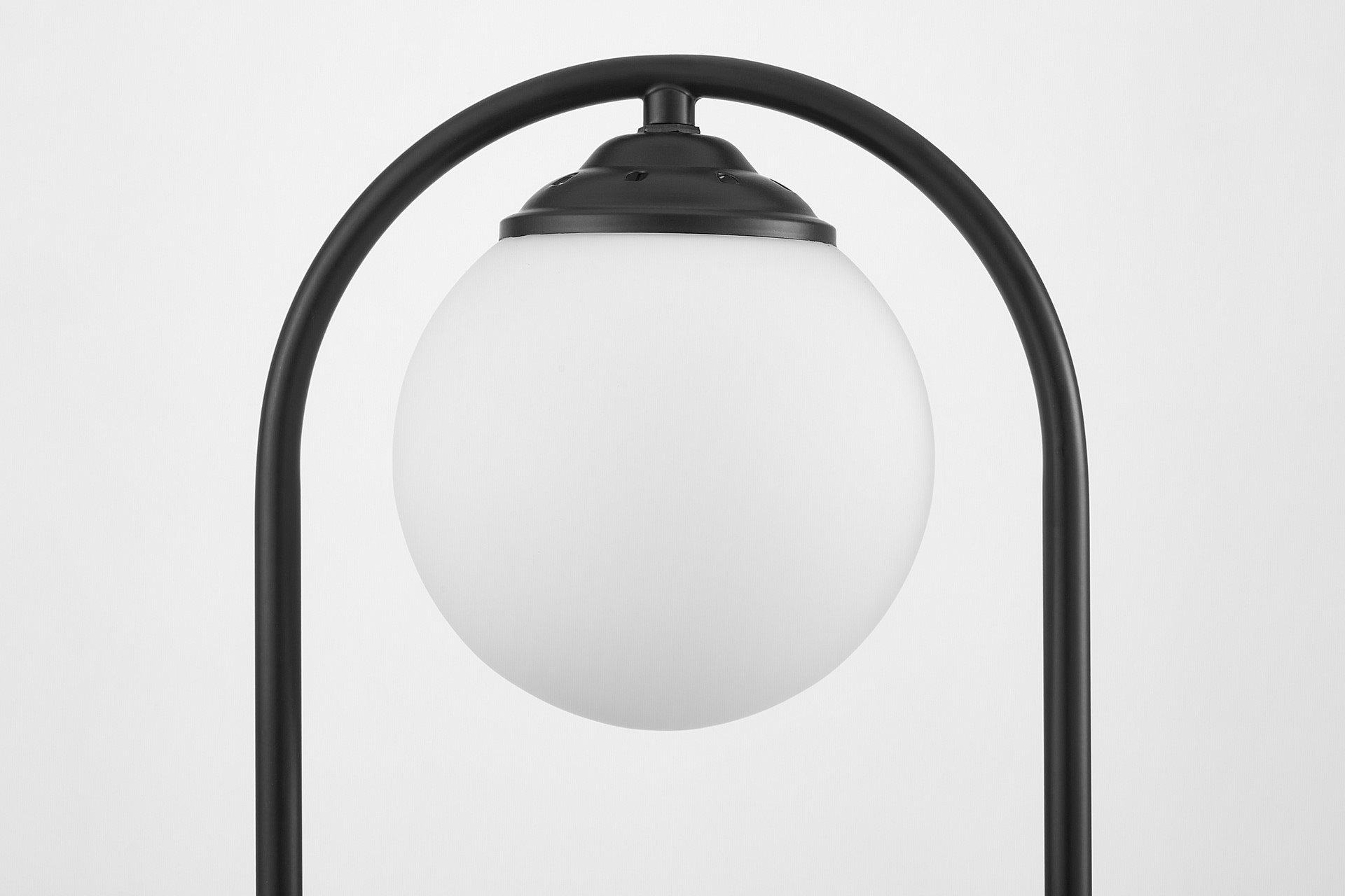 Wyjątkowość NOWOCZESNA LAMPA BIURKOWA CZARNA VERO W1