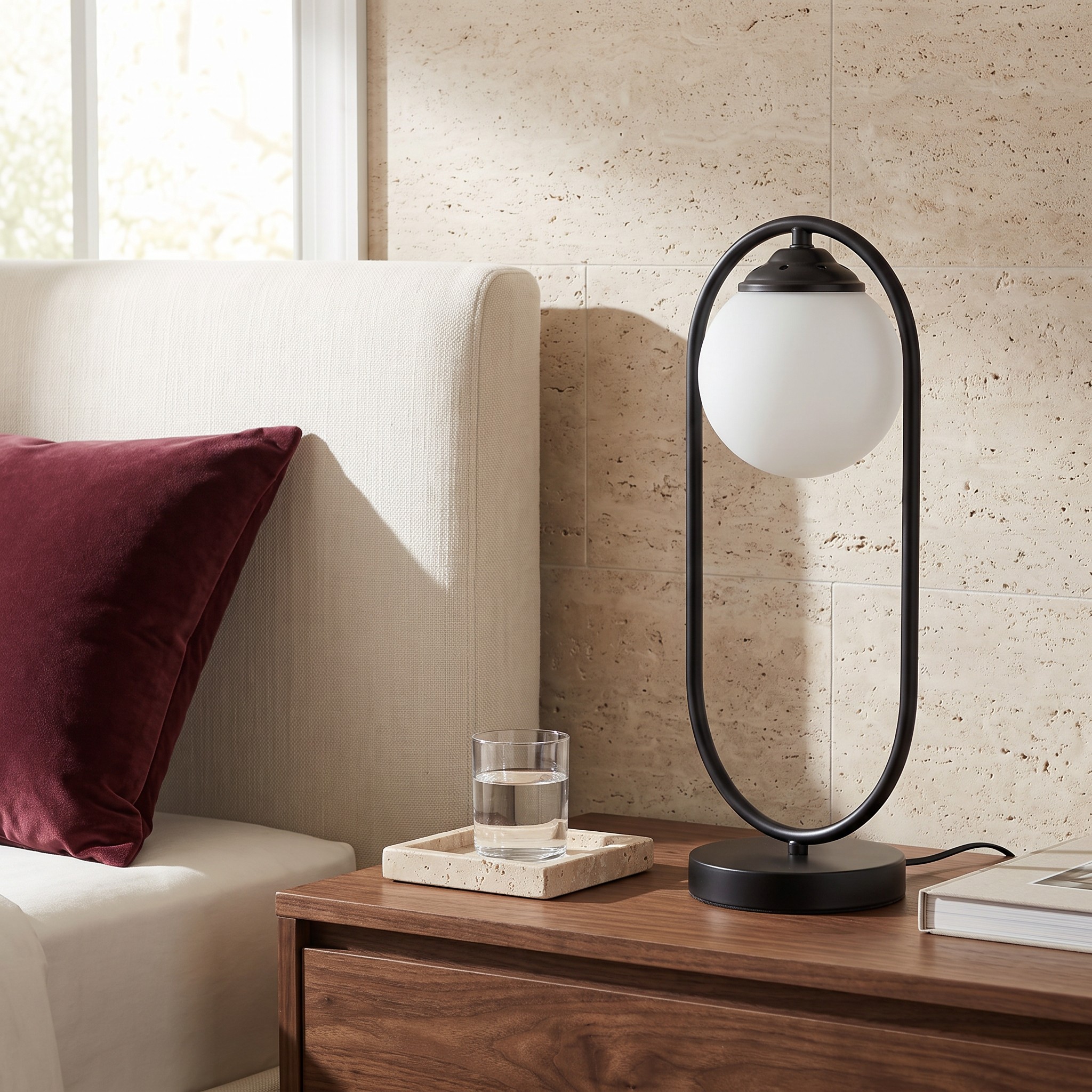 NOWOCZESNA LAMPA BIURKOWA CZARNA VERO W1 w aranżacji