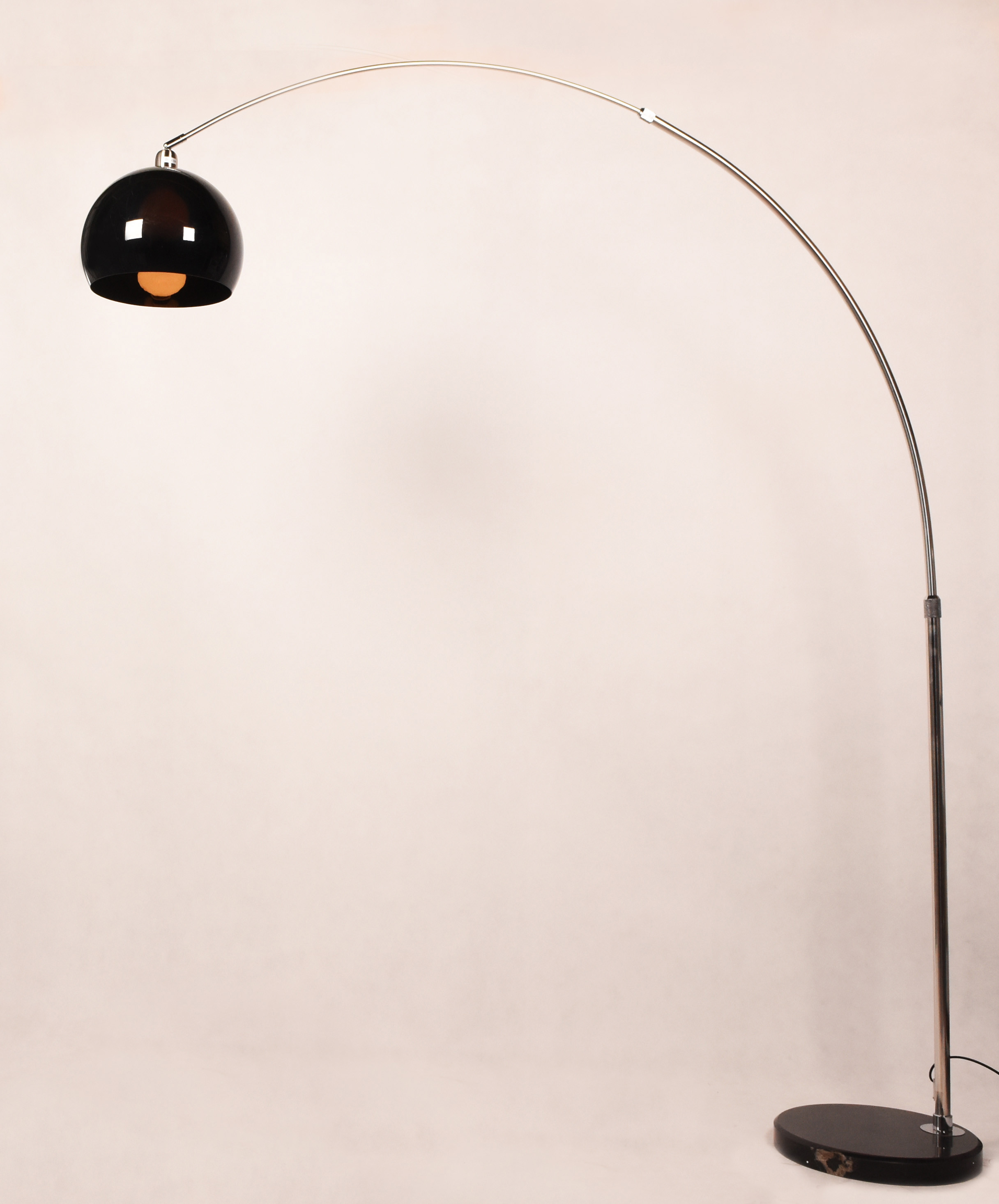 LAMPA STOJĄCA PODŁOGOWA CZARNA NEGREDO