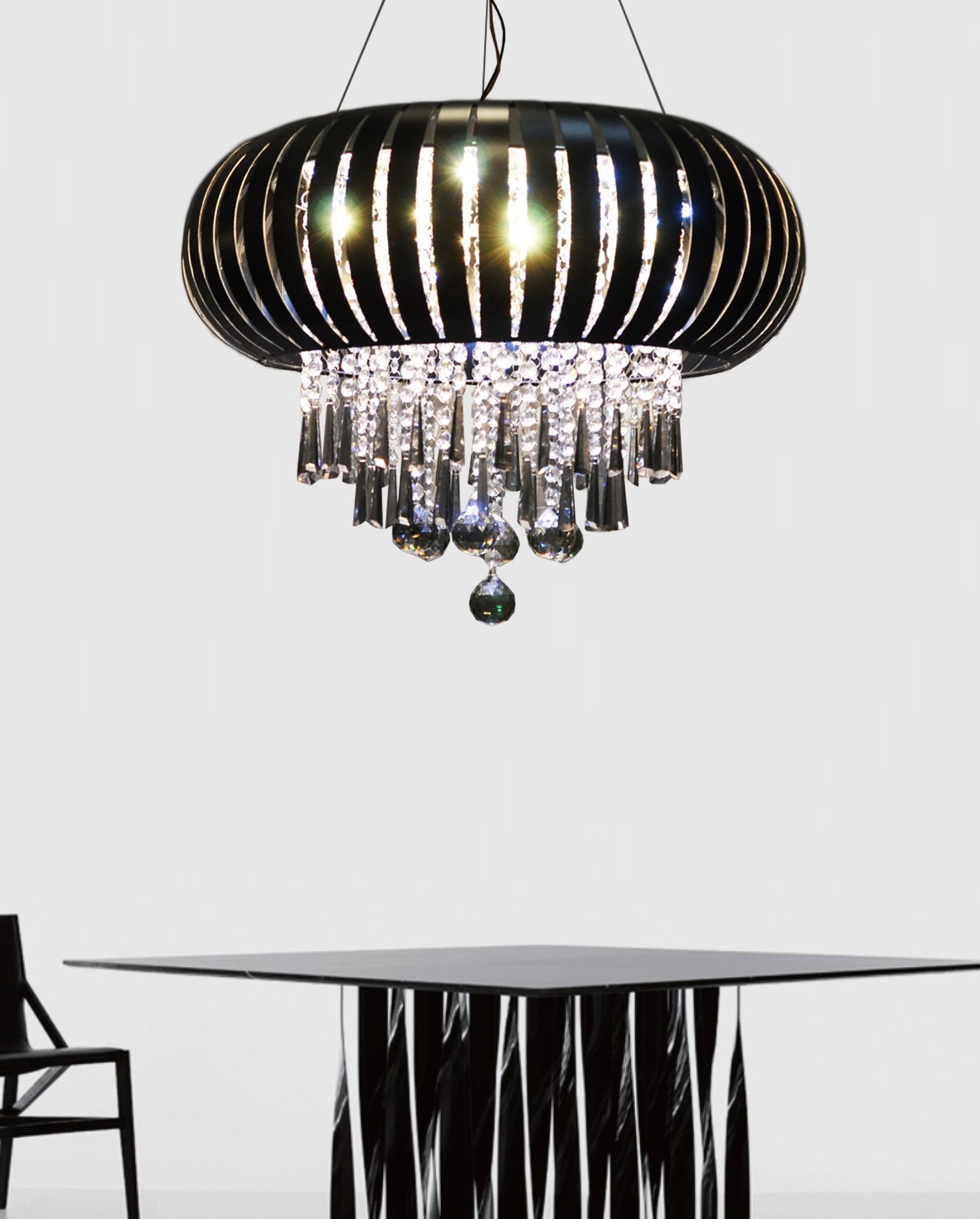 LAMPA WISZĄCA CZARNA ARMADA